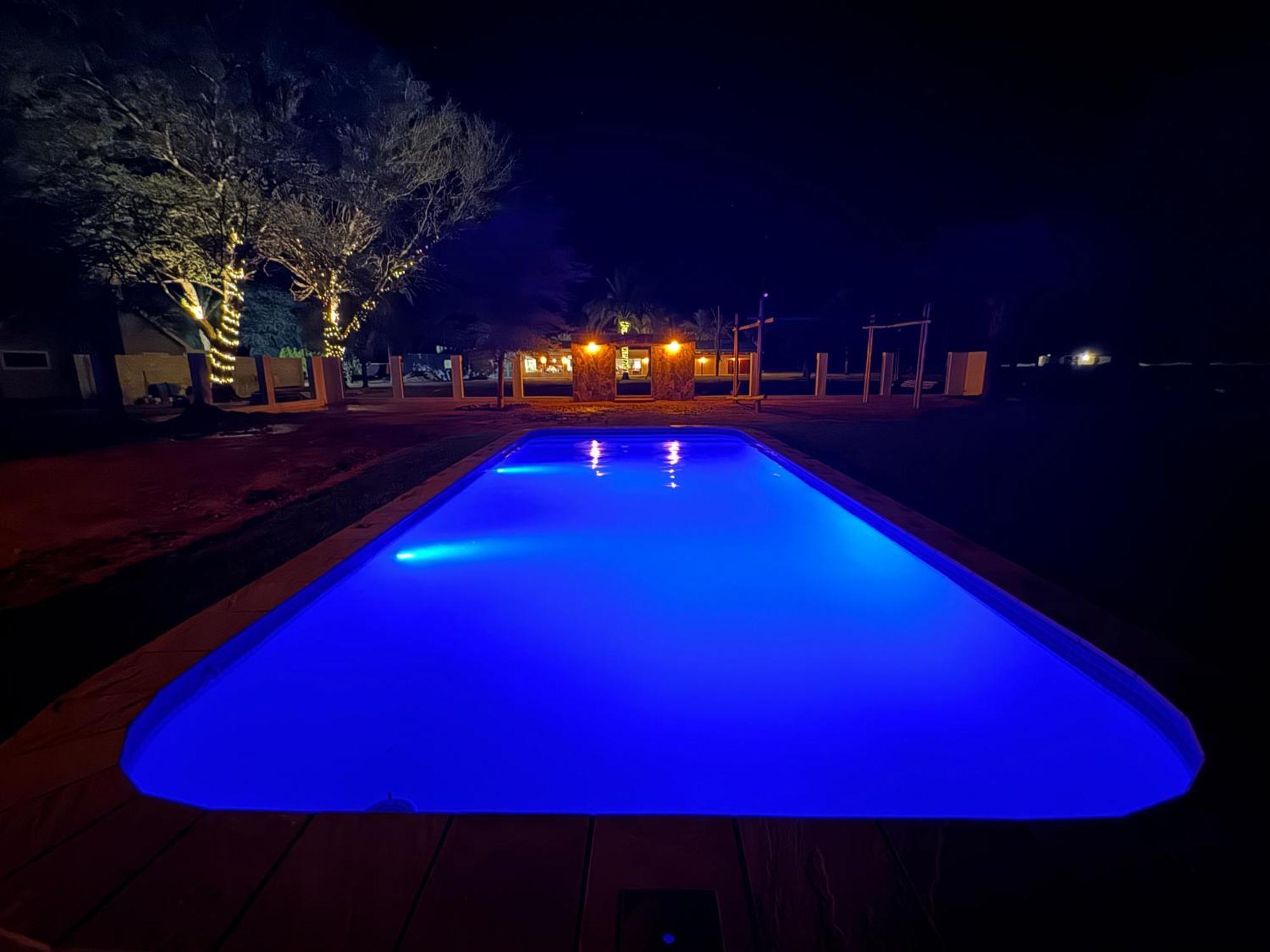 Flying Ostrich Guesthouse & Self-Catering Accommodation Mariental Buitenkant foto